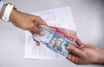 El Doble sueldo Dominicano