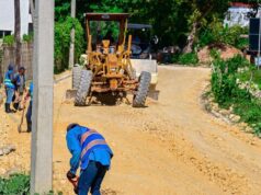 Higüey inicia trabajos de encalichado en el sector Los Molinos