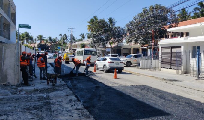 Seis calles de El Cortecito permanecen en mal estado, denuncian residentes.
