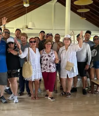 Más familias cubanas eligen Punta Cana ante la crisis del turismo en Cuba