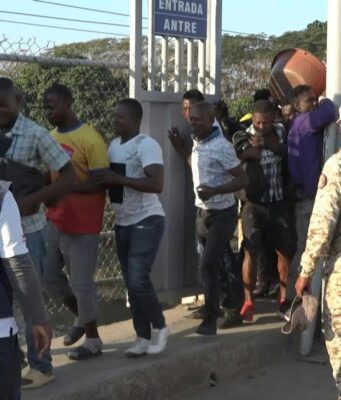 Más de 115 mil haitianos salieron de RD en 2025