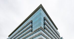 La FEC restablece su sistema electrónico de informes financieros Sede de la Comisión Federal Electoral en Washington, fotografía de archivo de abril de 2026