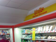 La renta real por habitante de los hogares sube un 0,1% en la UE Interior de un supermercado en Alemania, fotografía de archivo de agosto de 2016